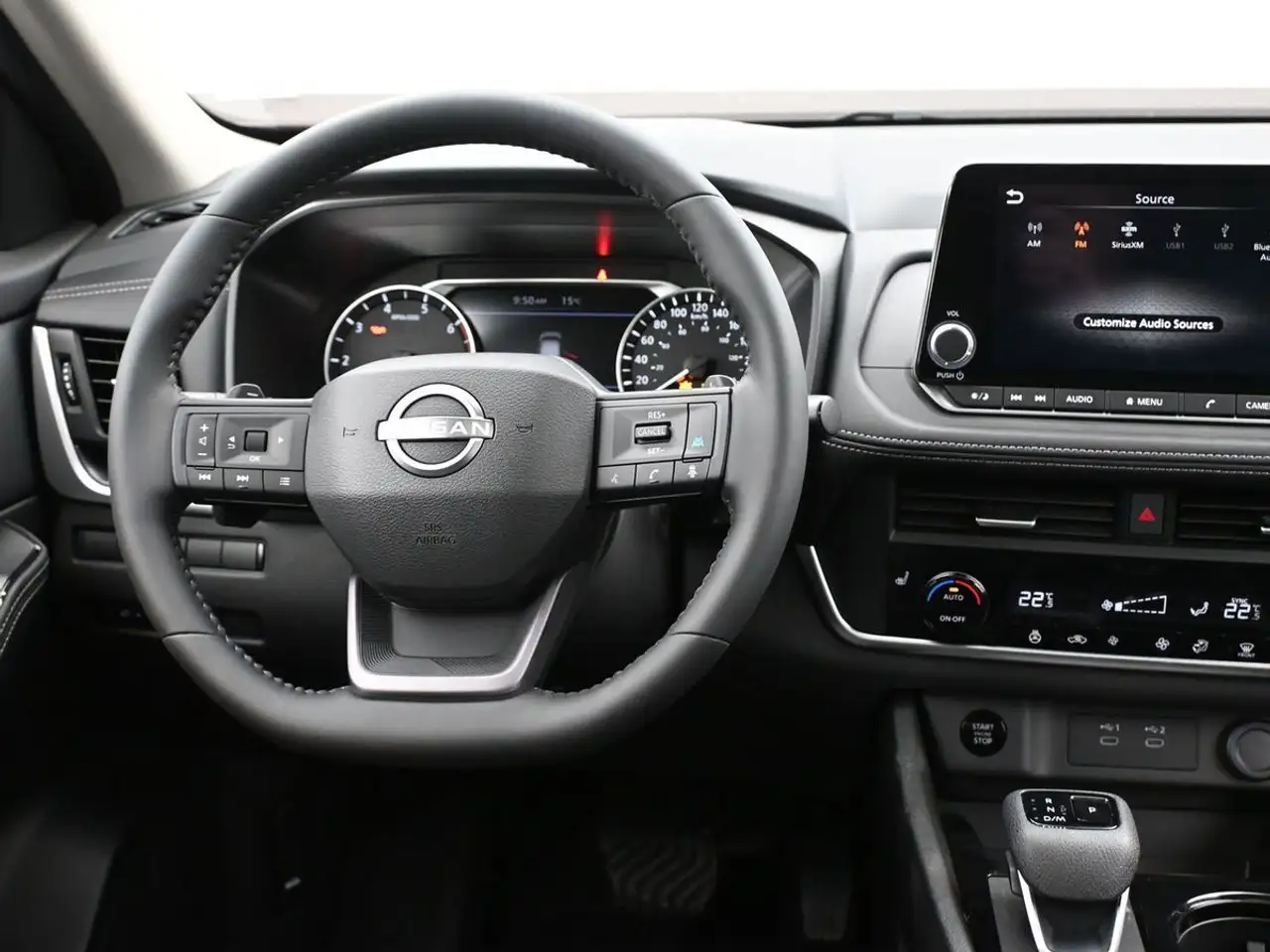 Nissan Rogue снимка Nissan Rogue