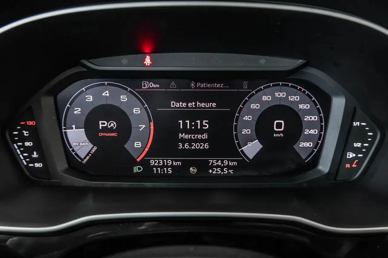 Audi Q3 снимка Audi Q3