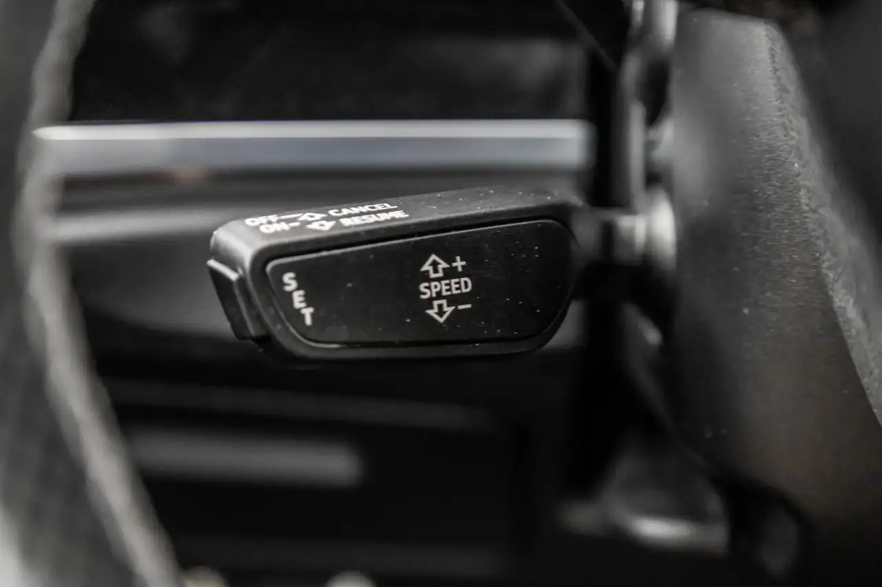 Audi Q3 снимка Audi Q3