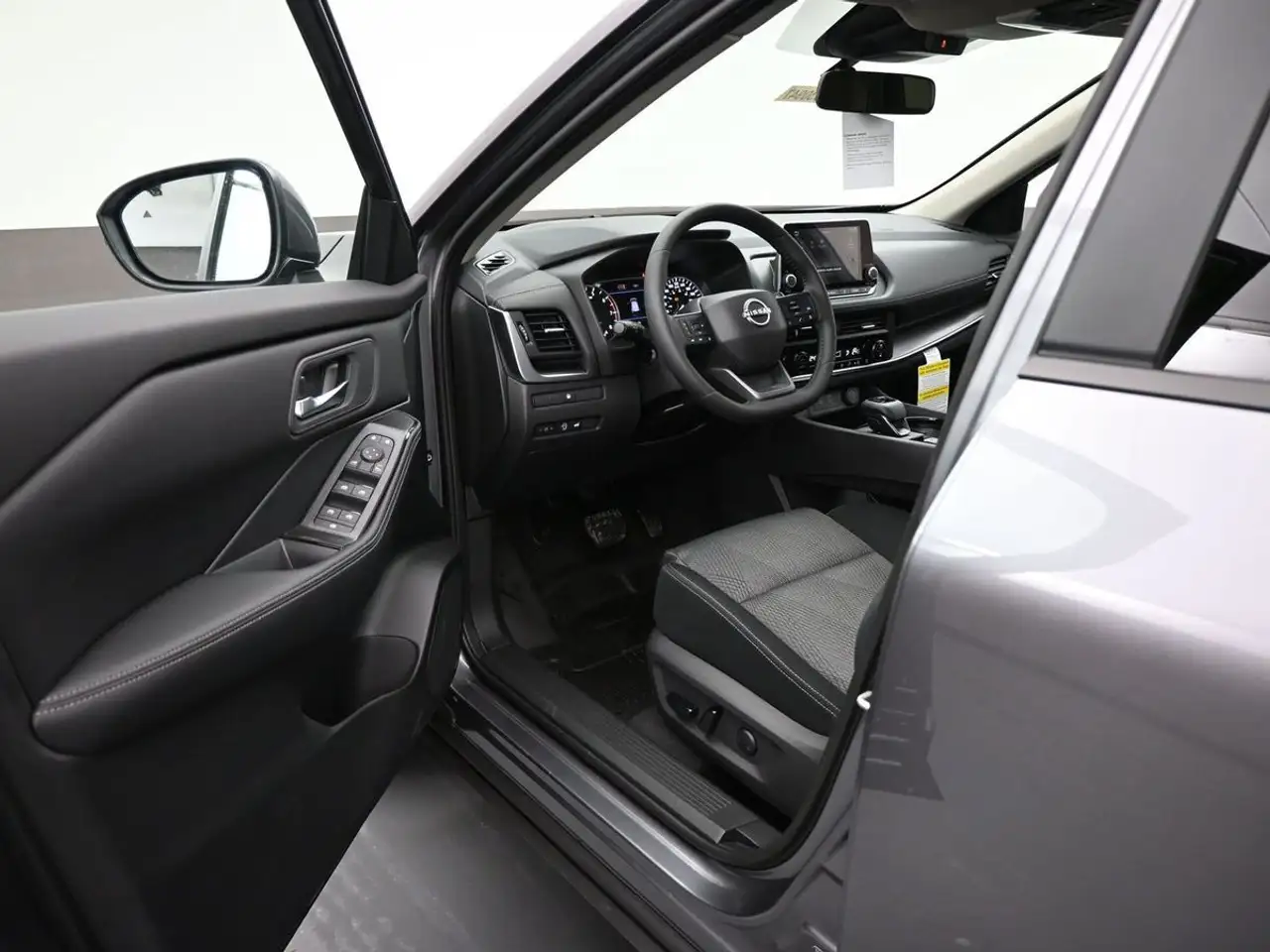 Nissan Rogue fotografie Nissan Rogue