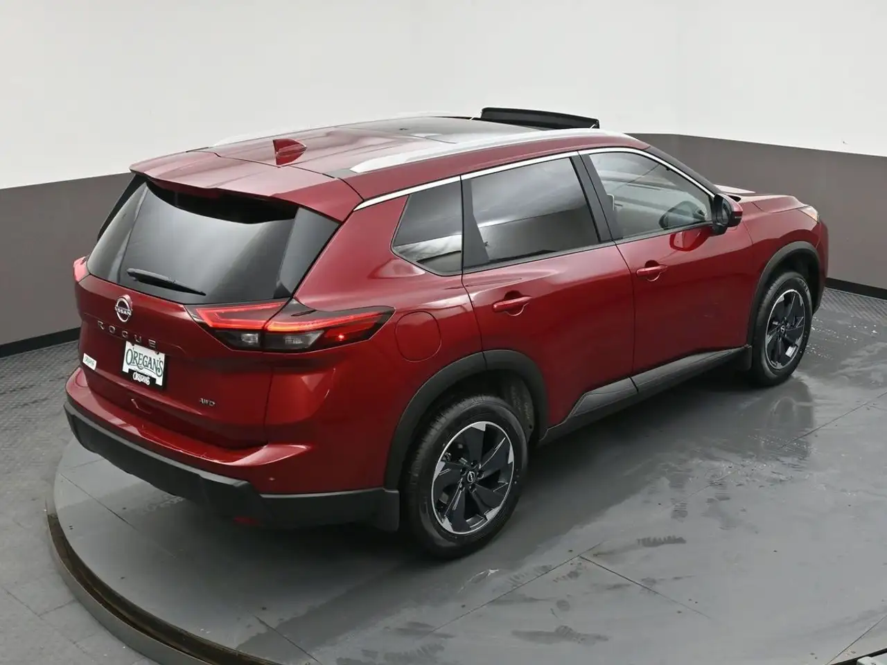 Nissan Rogue снимка Nissan Rogue