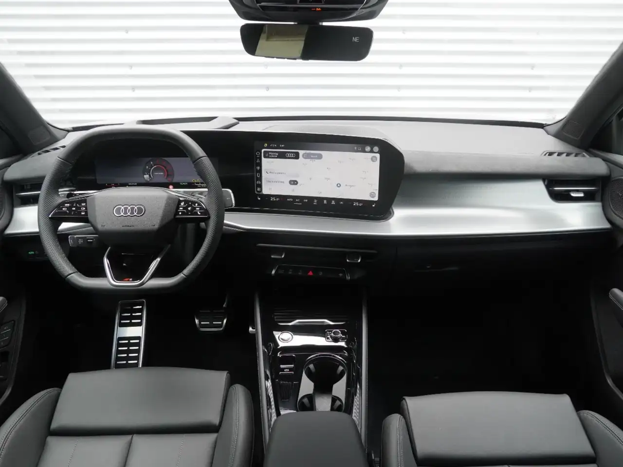 Audi Q3 photo Audi Q3