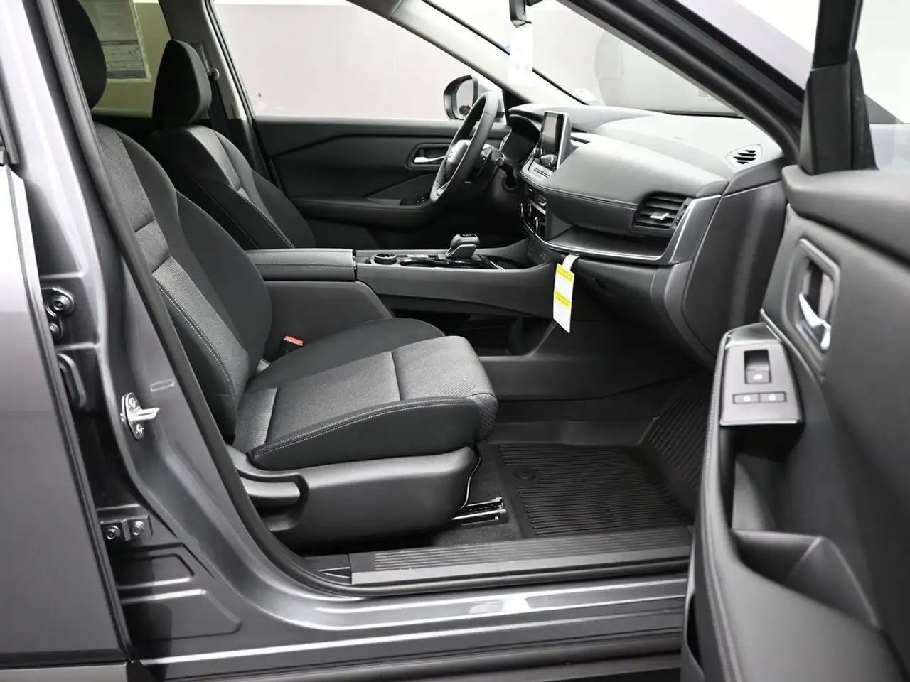Nissan Rogue fotografie Nissan Rogue