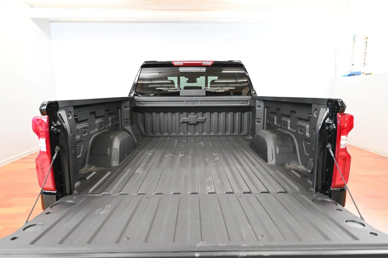 Chevrolet Silverado 1500 снимка Chevrolet Silverado 1500