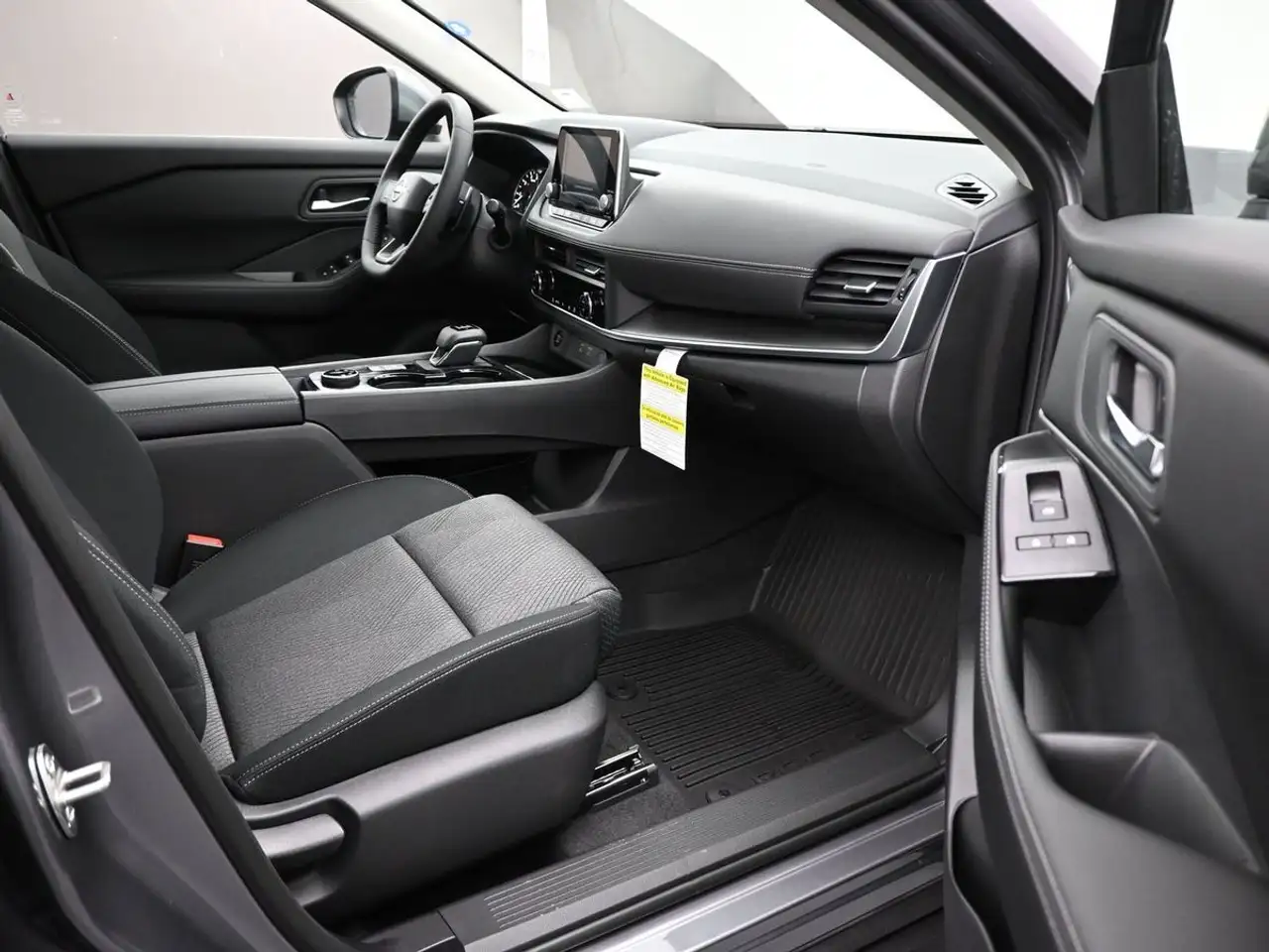 Nissan Rogue fotografie Nissan Rogue