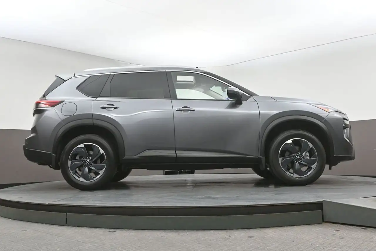 Nissan Rogue fotografie Nissan Rogue