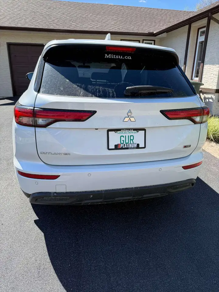 Mitsubishi Outlander снимка Mitsubishi Outlander