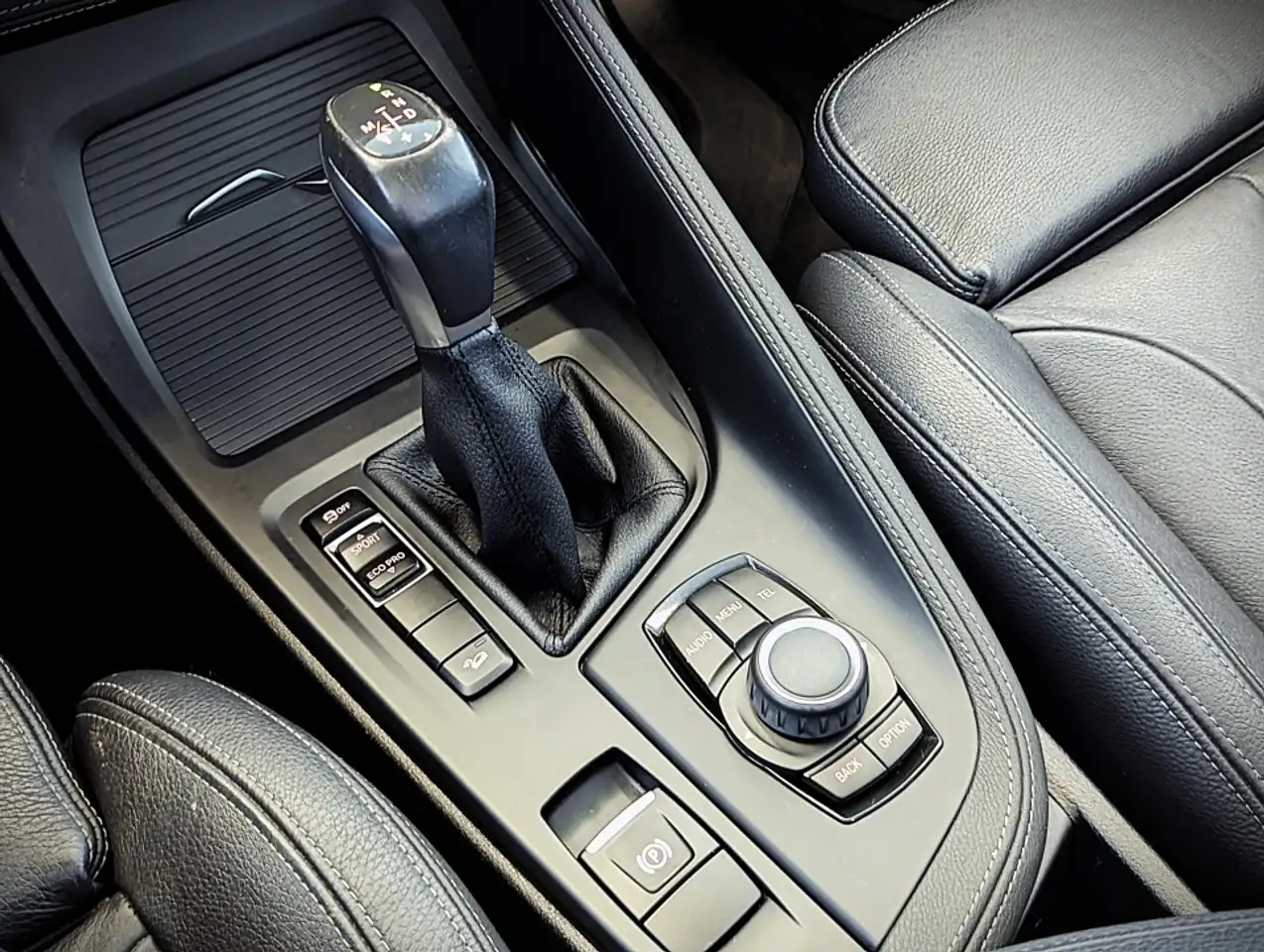 BMW X1 снимка BMW X1