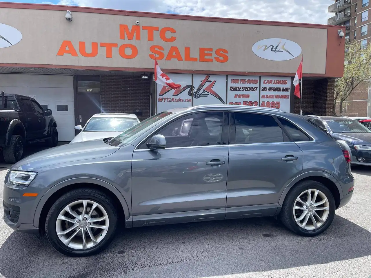 Audi Q3 photo Audi Q3