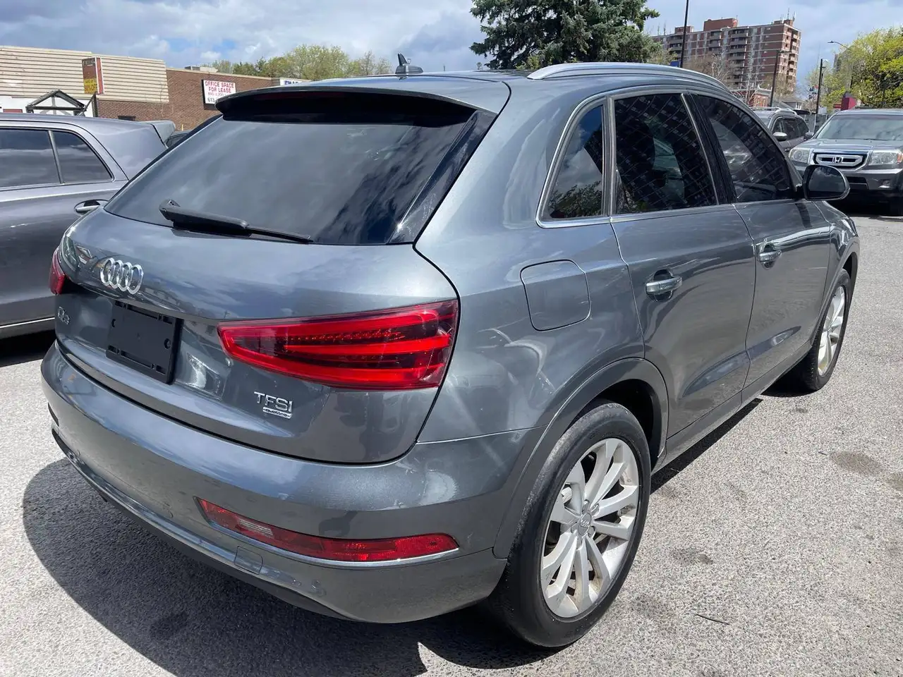Audi Q3 photo Audi Q3