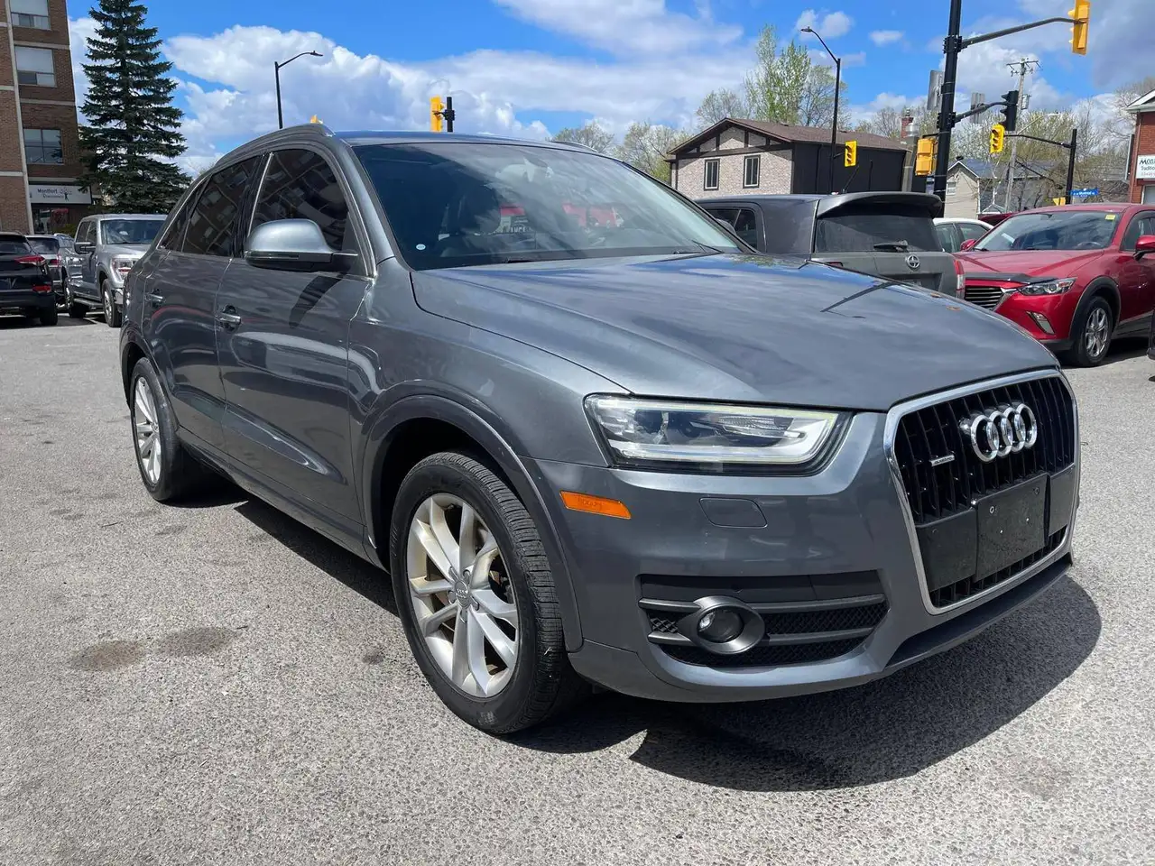 Audi Q3 photo Audi Q3