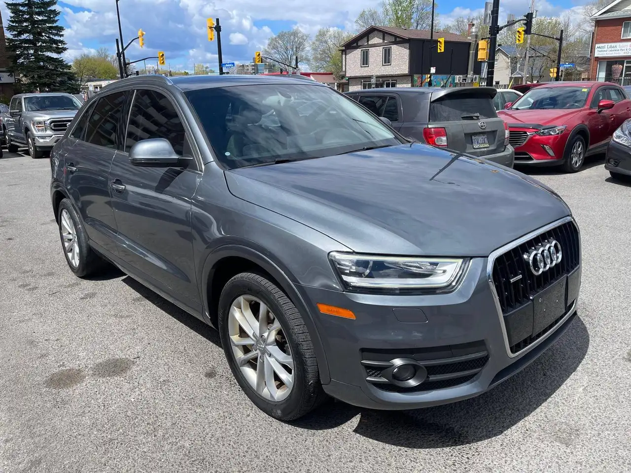 Audi Q3 photo Audi Q3