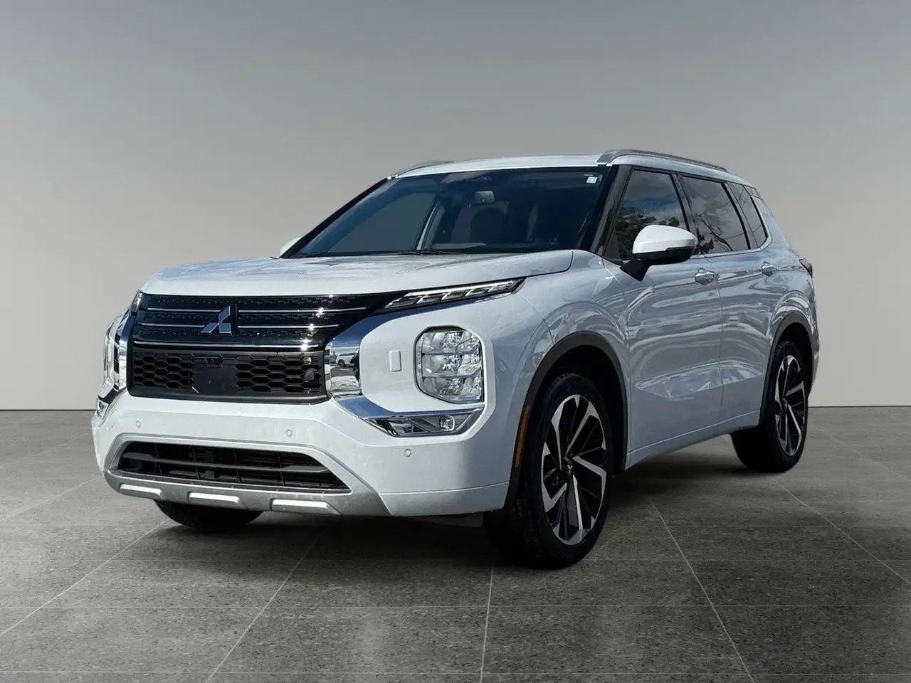 2024 Mitsubishi Outlander