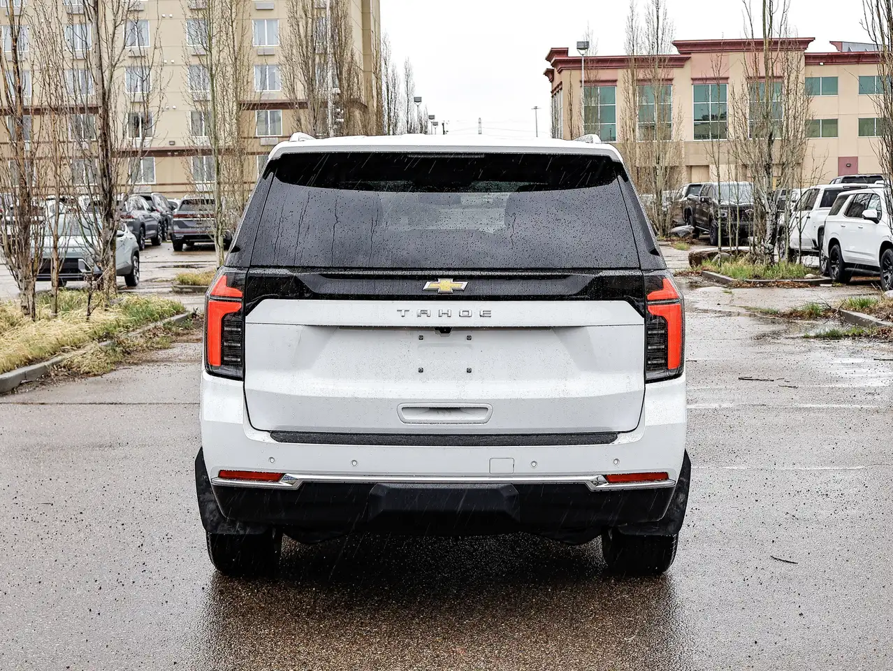 Chevrolet Tahoe снимка Chevrolet Tahoe