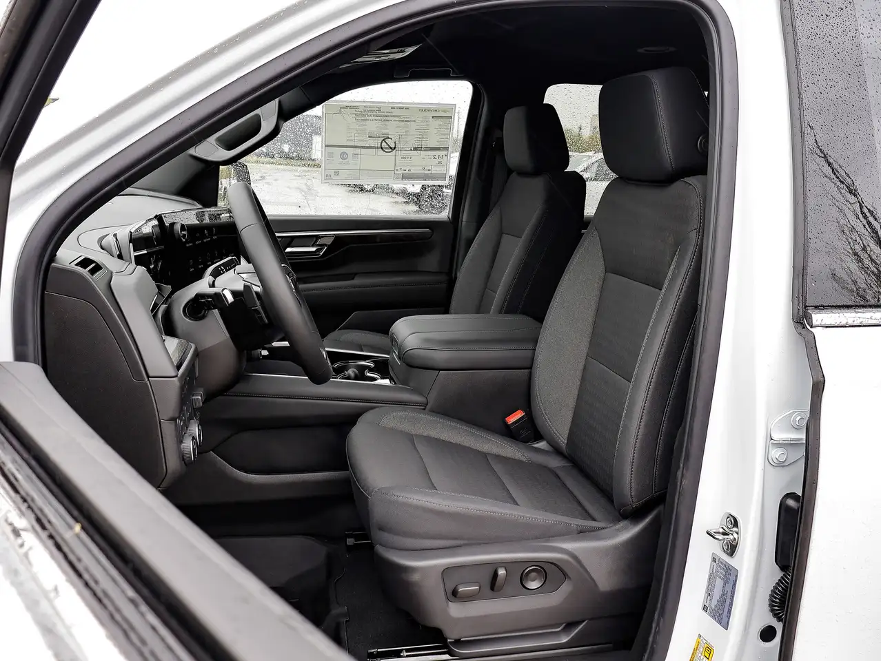 Chevrolet Tahoe снимка Chevrolet Tahoe