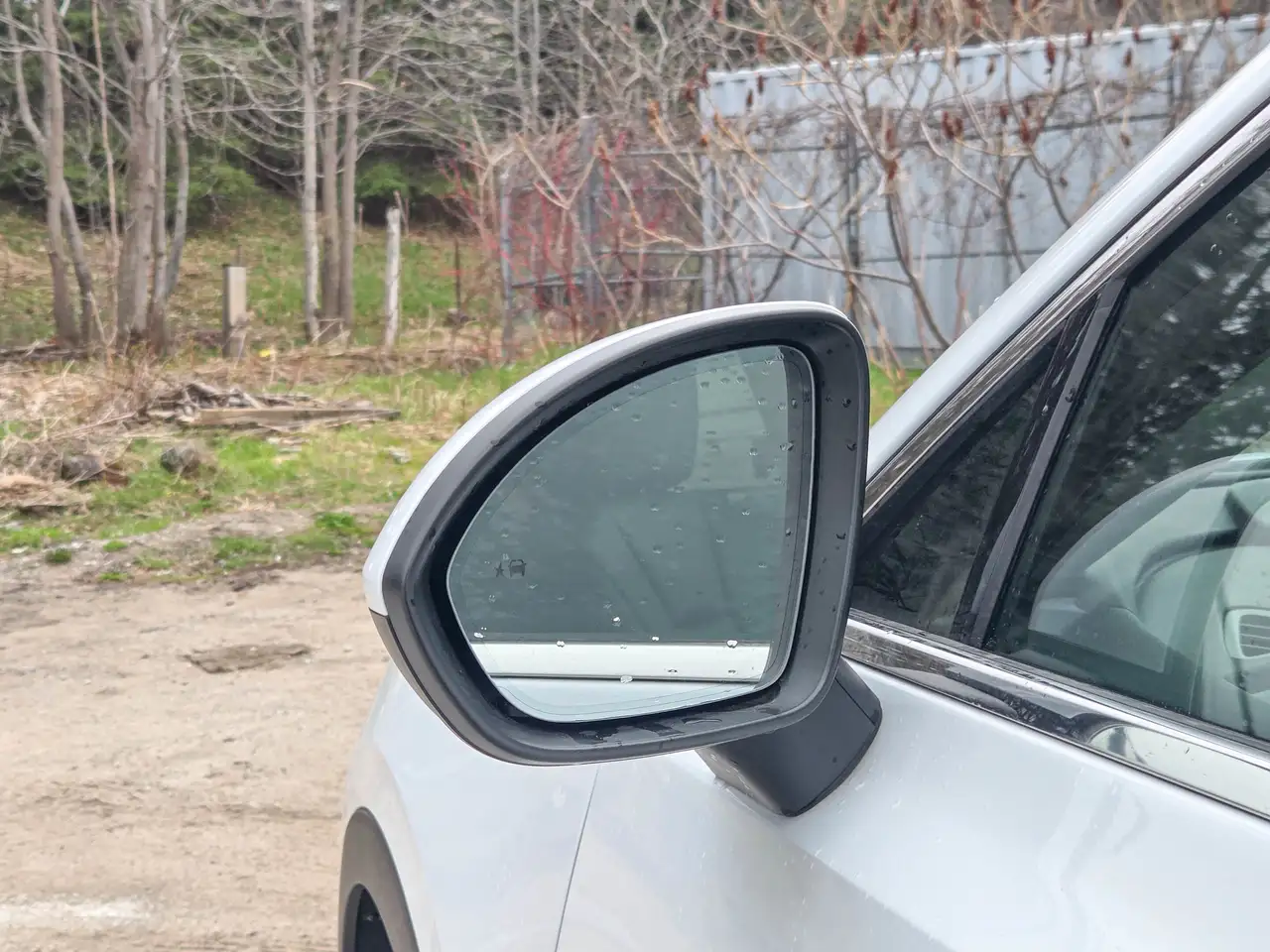 Buick Envision photo Buick Envision