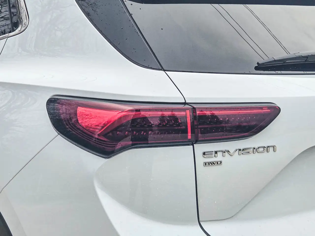 Buick Envision photo Buick Envision