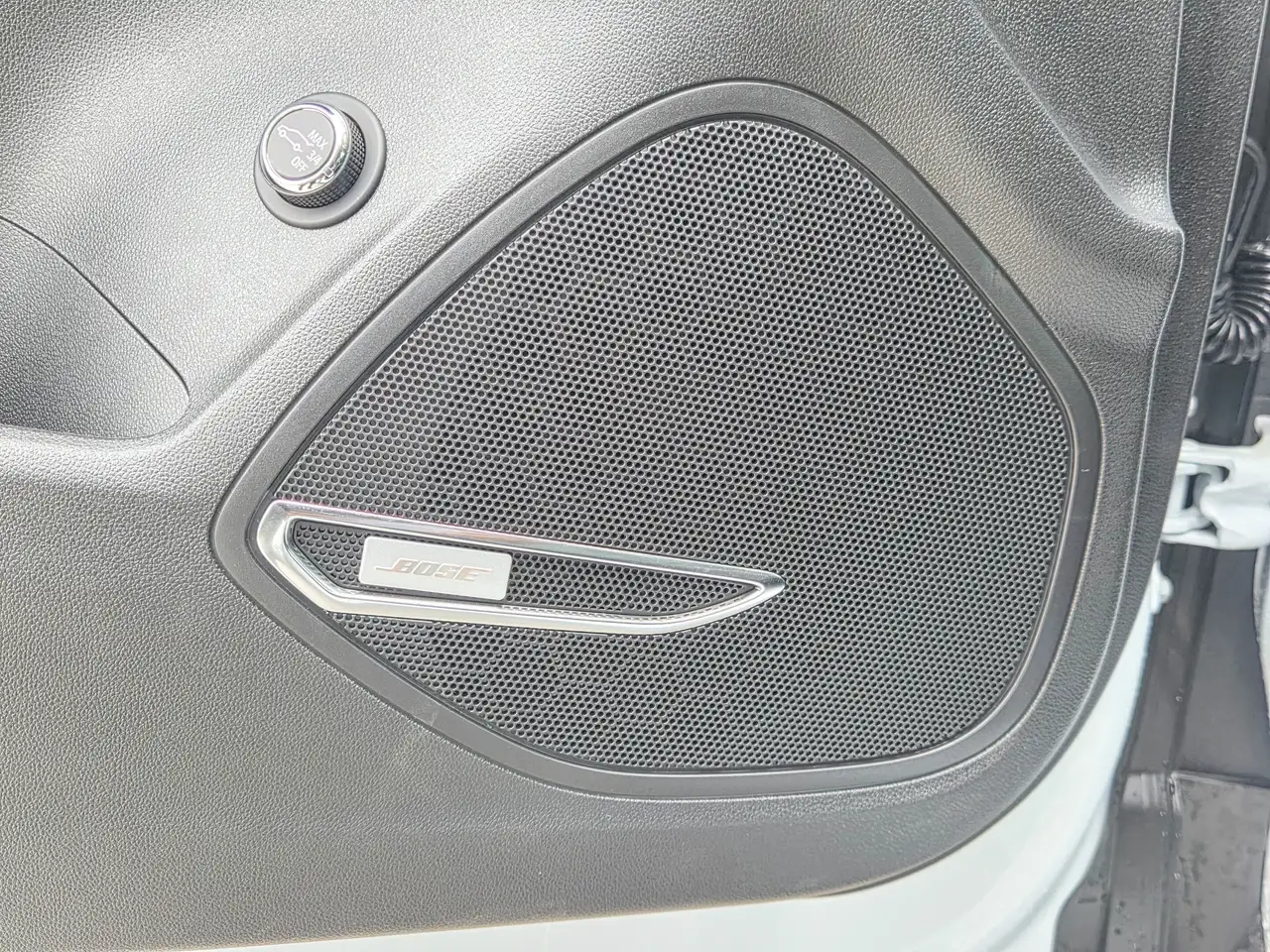 Buick Envision photo Buick Envision