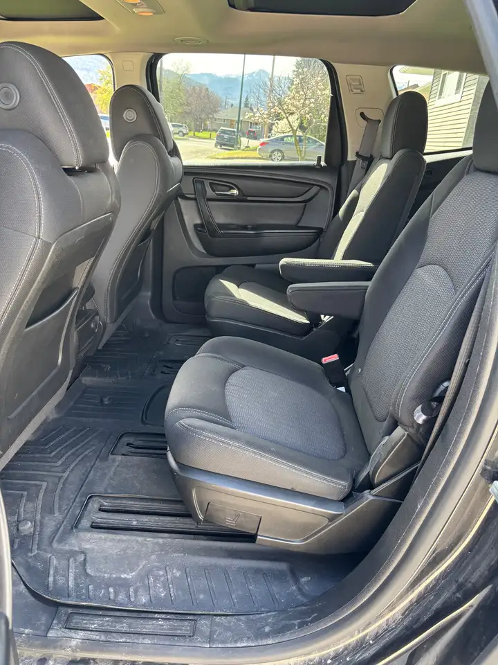 Chevrolet Traverse photo Chevrolet Traverse