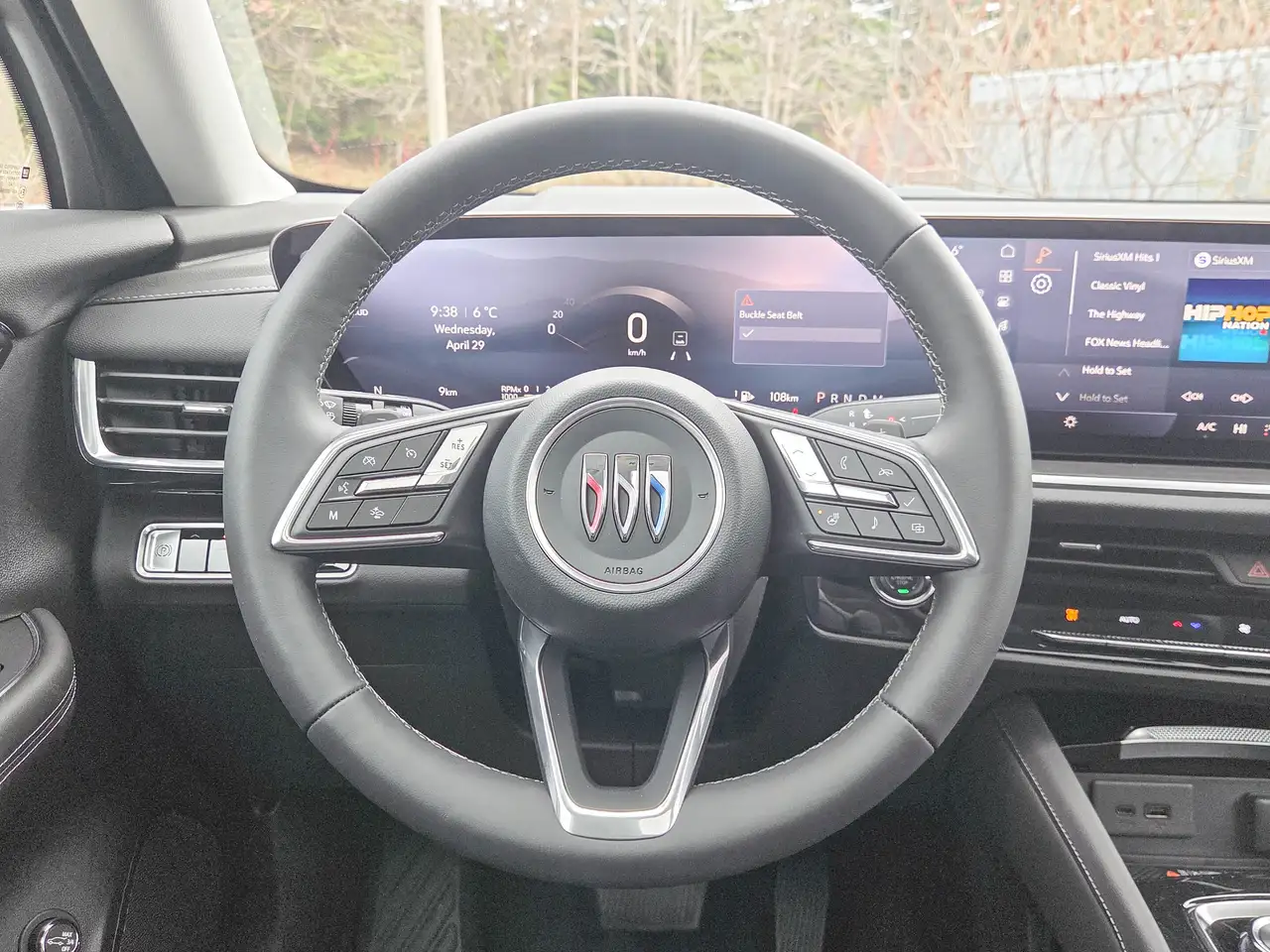 Buick Envision photo Buick Envision