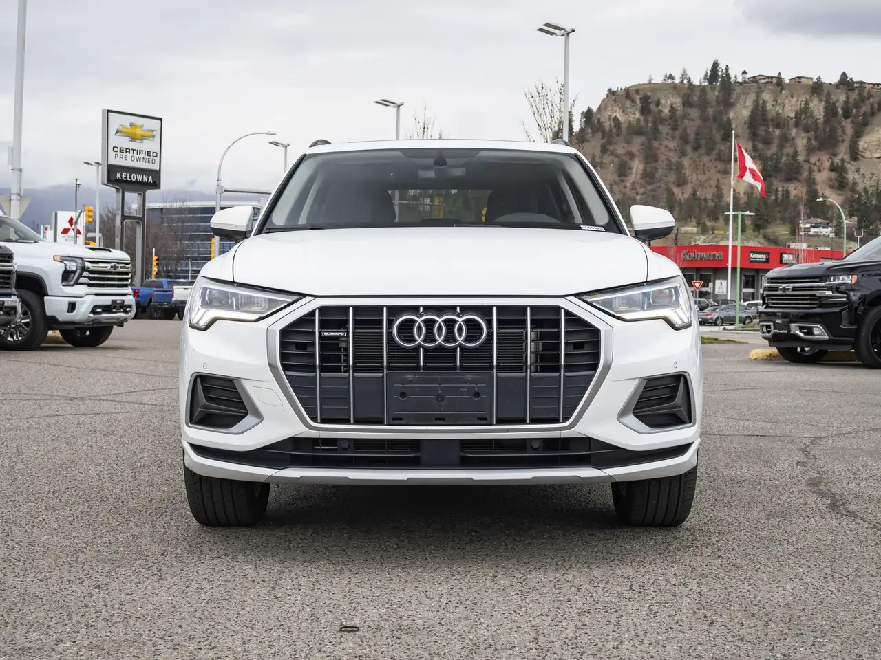 Audi Q3 photo Audi Q3