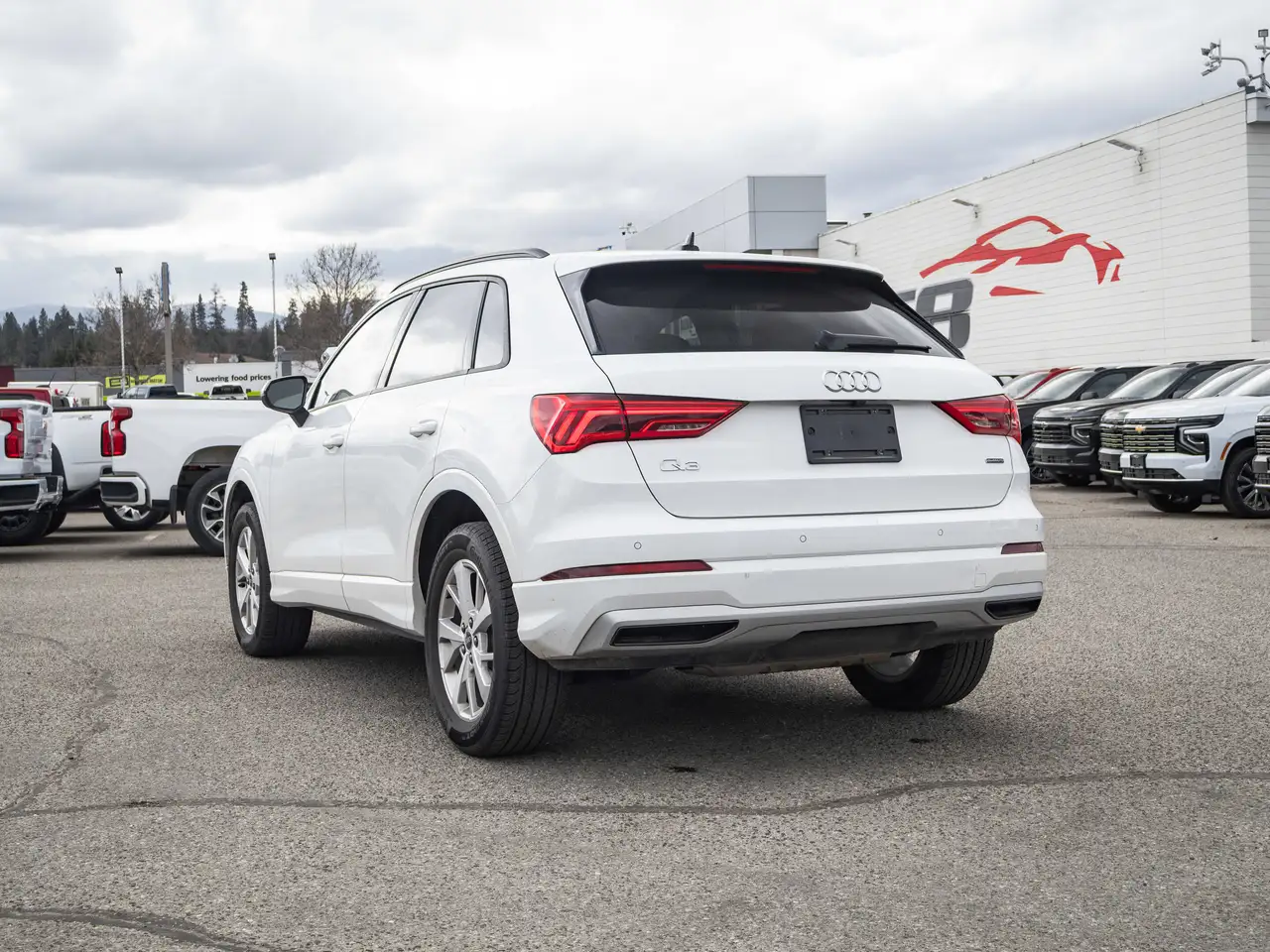 Audi Q3 photo Audi Q3
