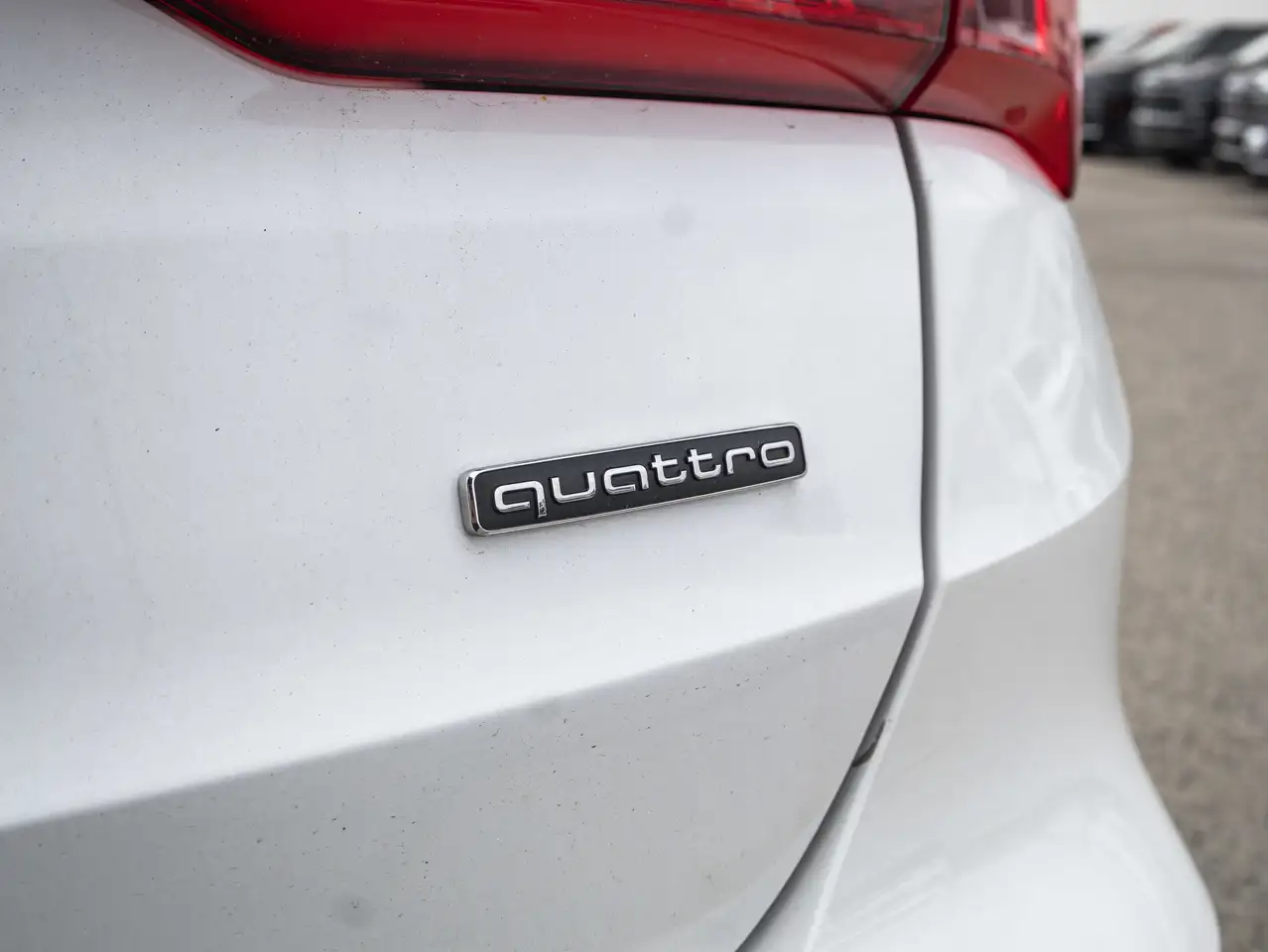 Audi Q3 photo Audi Q3
