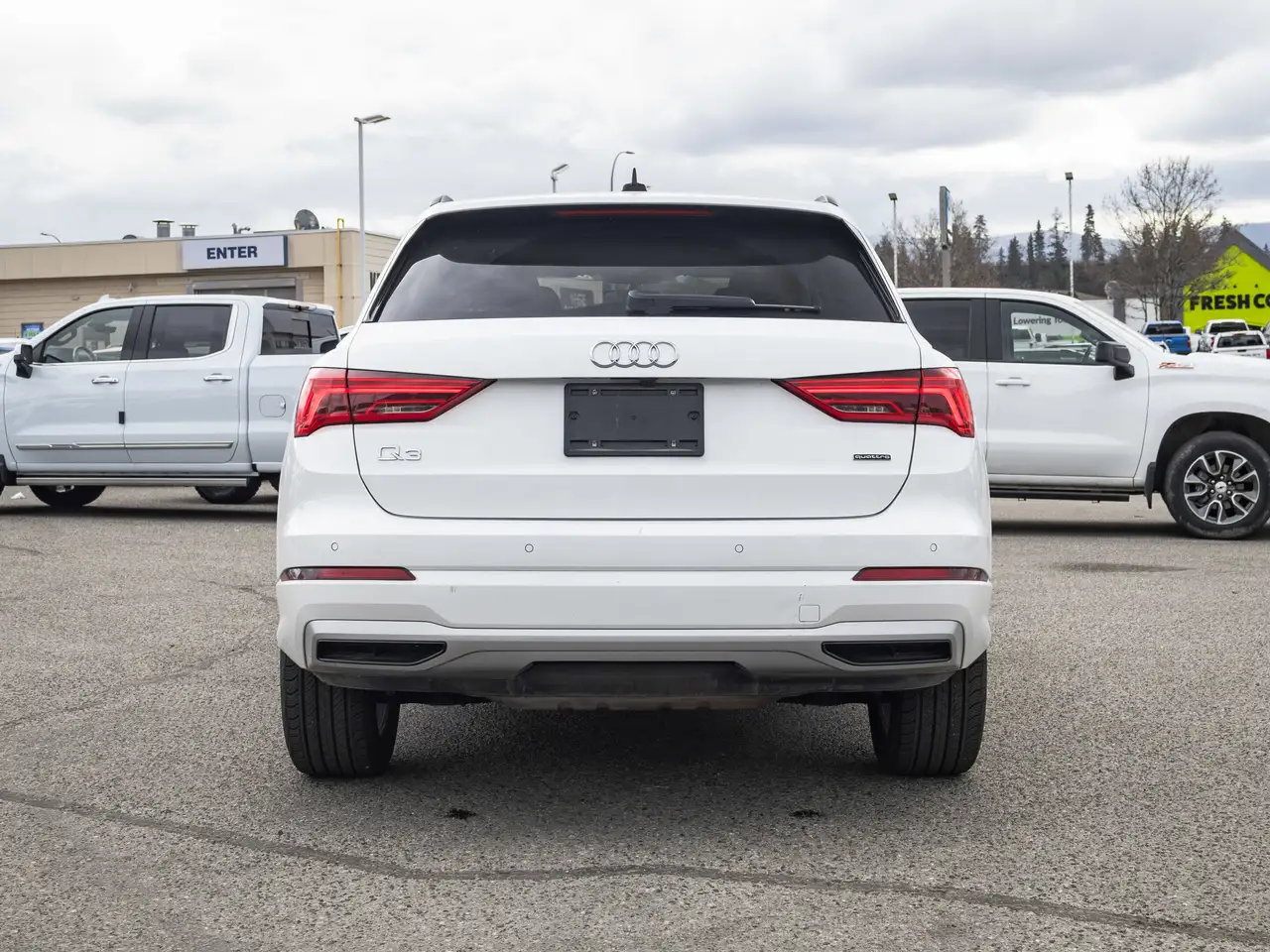 Audi Q3 photo Audi Q3