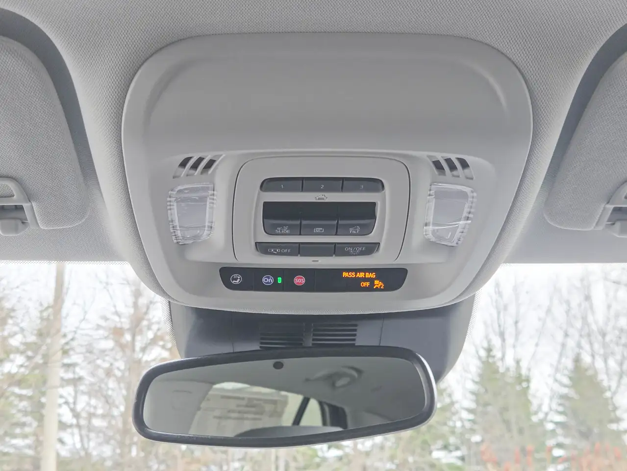 Buick Envision photo Buick Envision