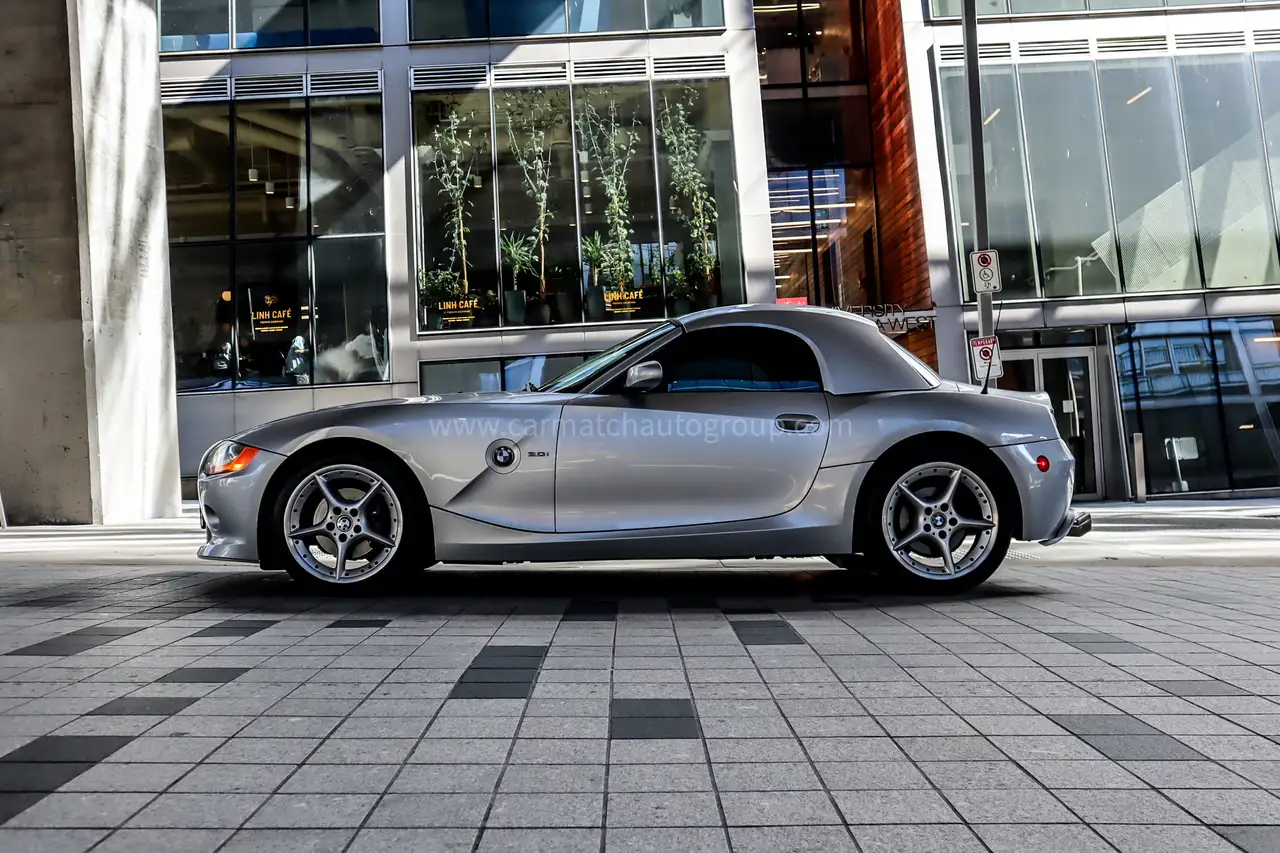 BMW Z4 photo BMW Z4