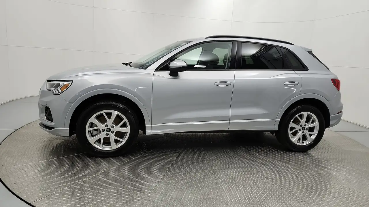2025 Audi Q3