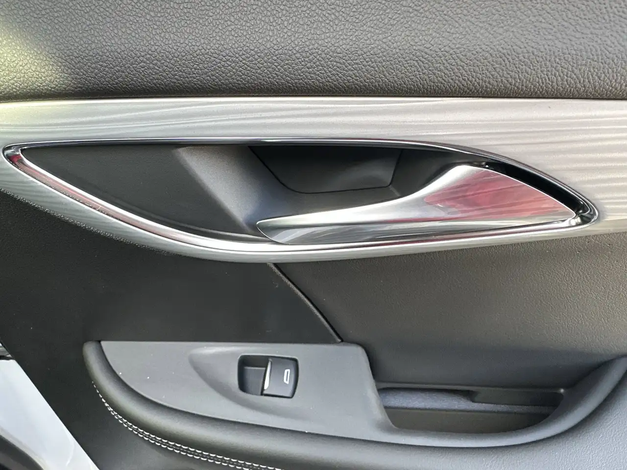 Buick Envision fotografie Buick Envision