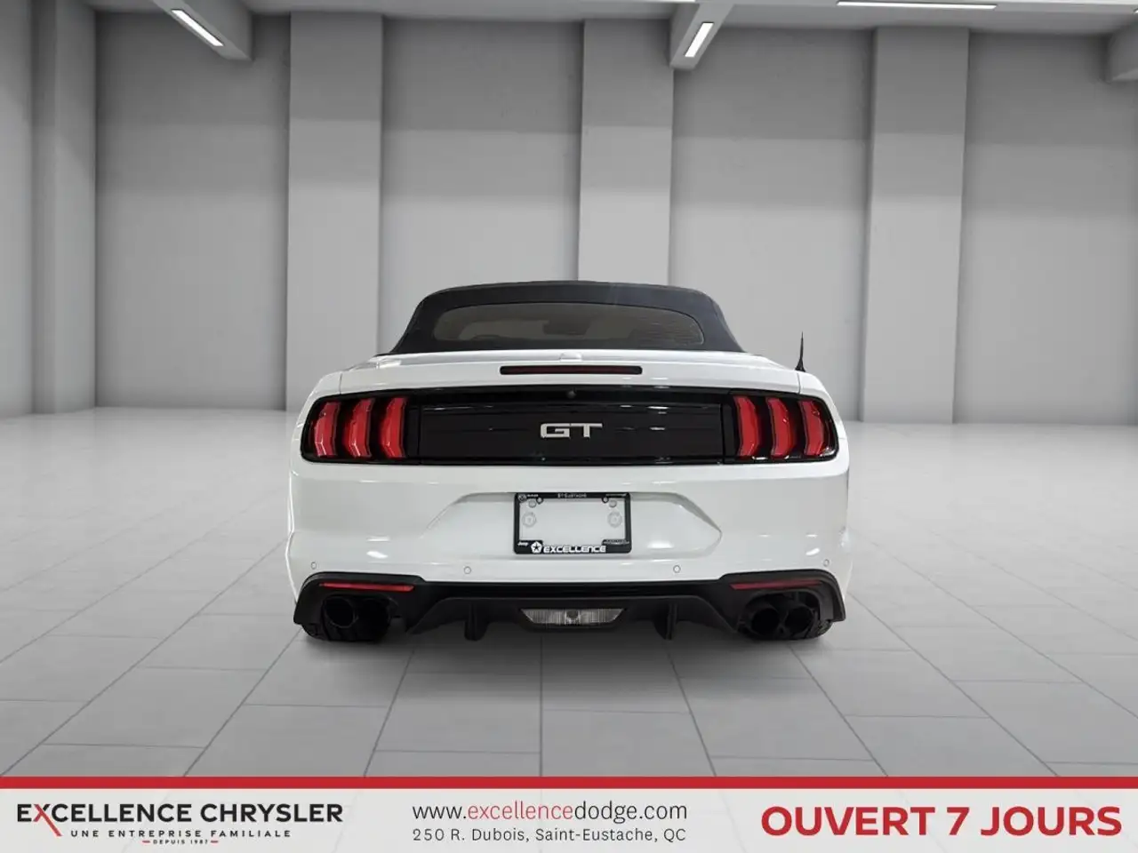 Ford Mustang photo Ford Mustang