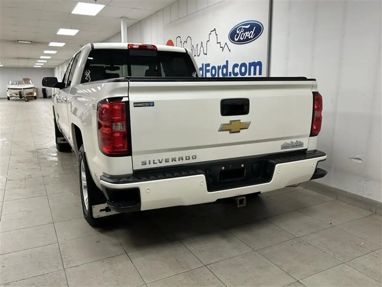 Chevrolet Silverado 1500 снимка Chevrolet Silverado 1500
