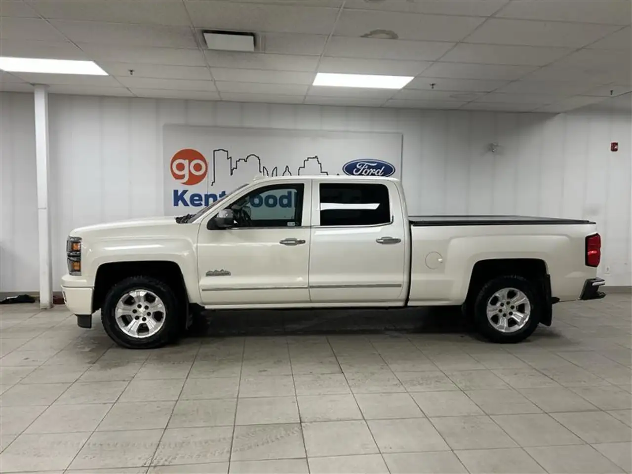 Chevrolet Silverado 1500 снимка Chevrolet Silverado 1500