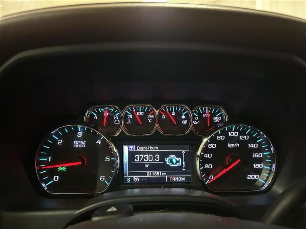 Chevrolet Silverado 1500 снимка Chevrolet Silverado 1500
