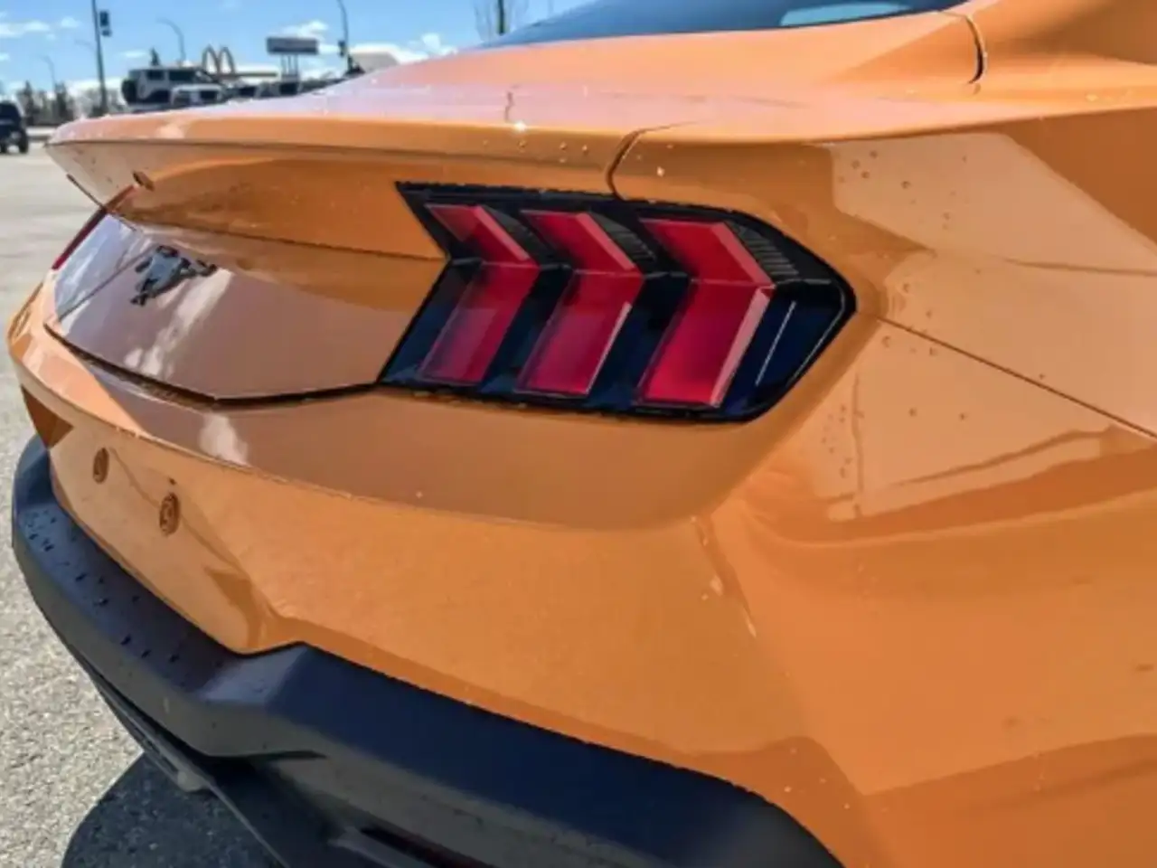 Ford Mustang photo Ford Mustang