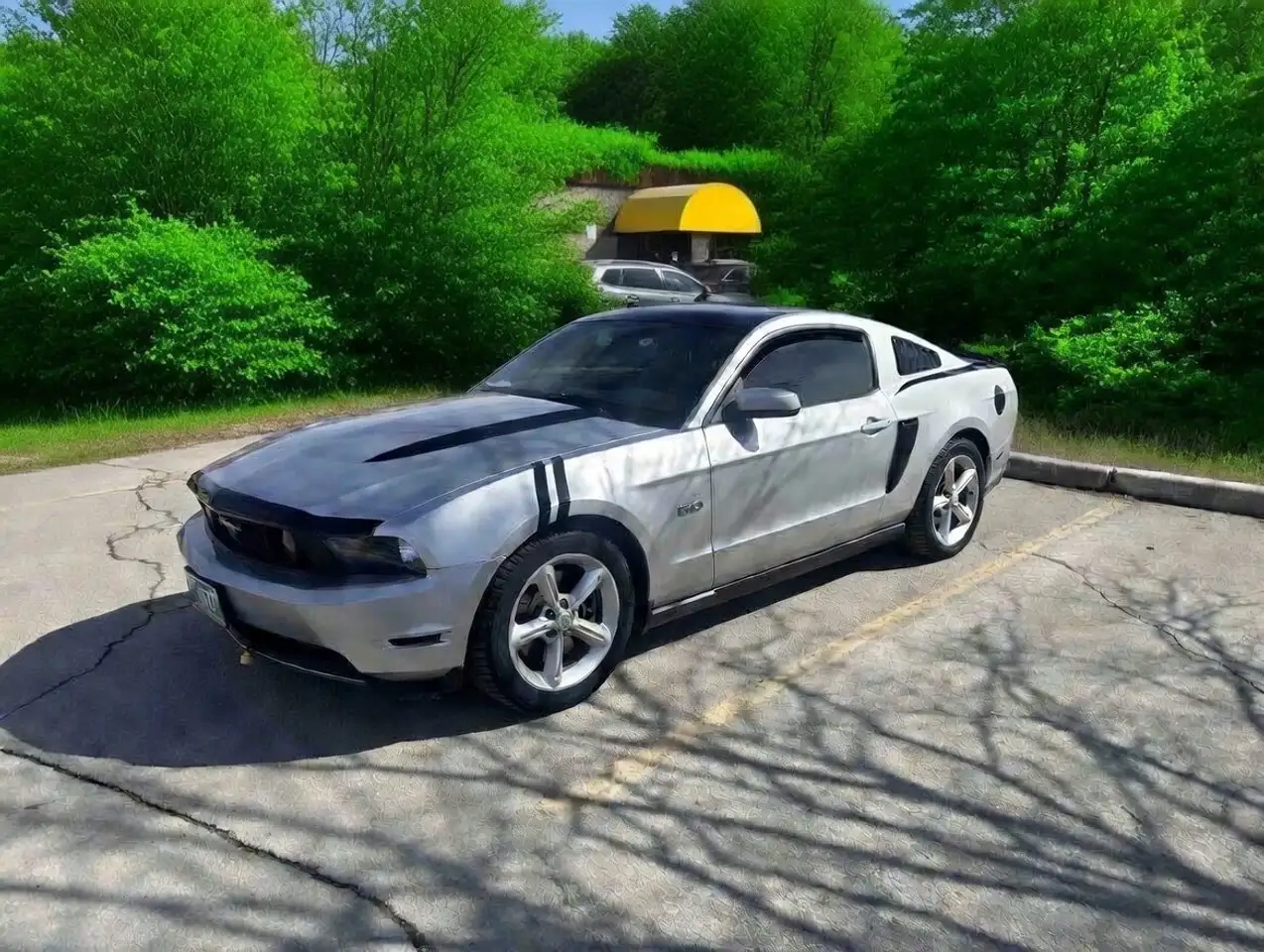 Ford Mustang photo Ford Mustang