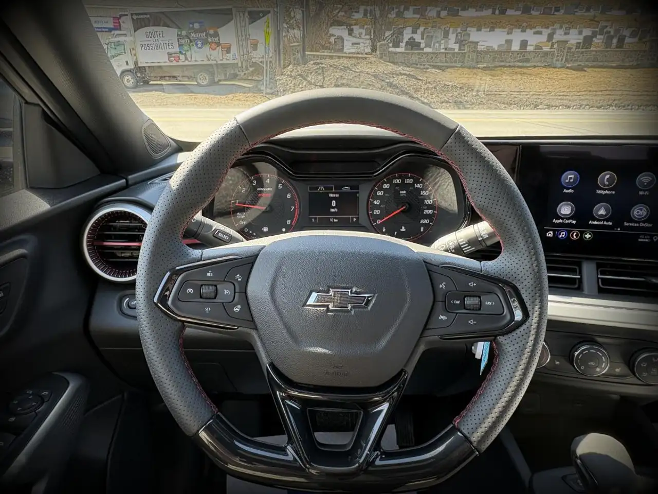 Chevrolet Trax photo Chevrolet Trax