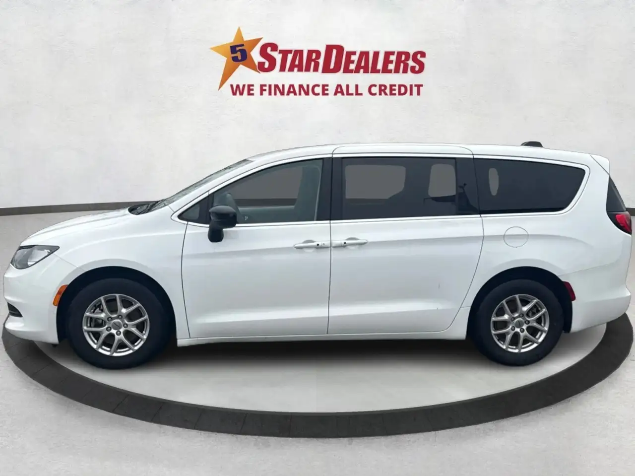 Chrysler Grand Caravan photo Chrysler Grand Caravan