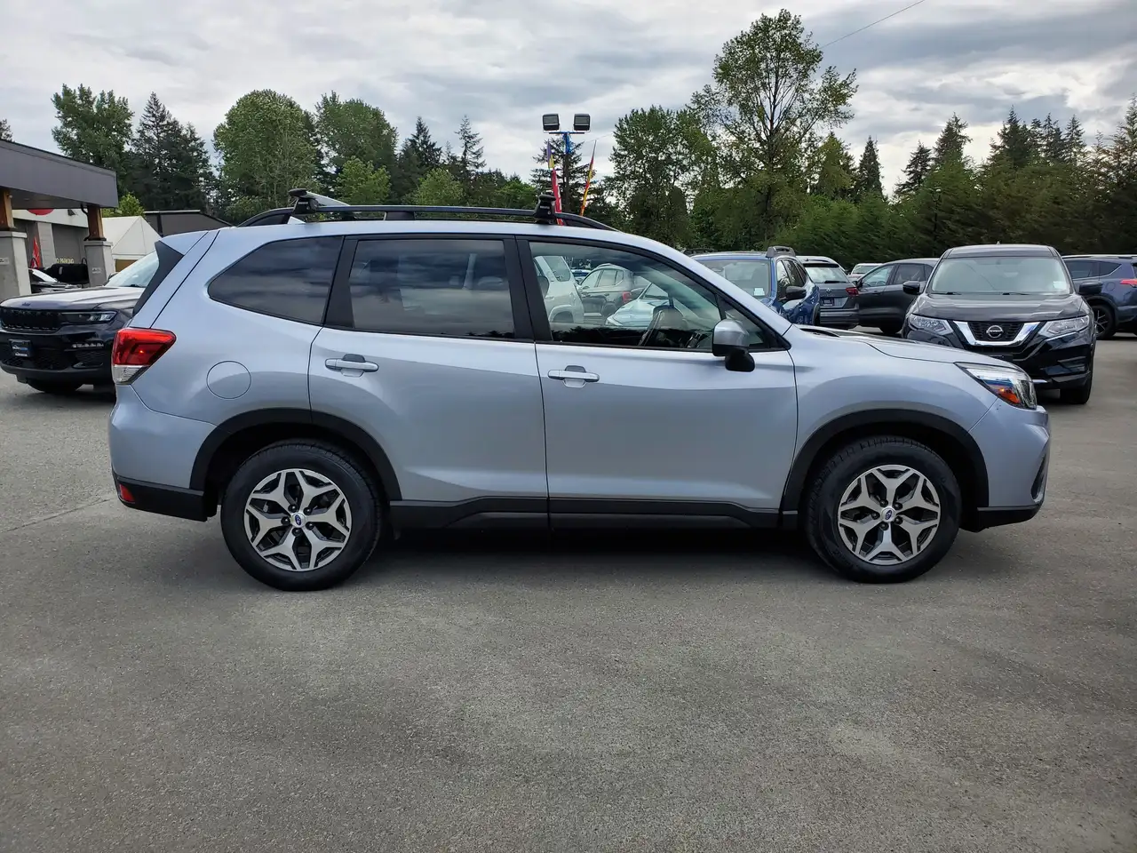 Subaru Forester photo Subaru Forester