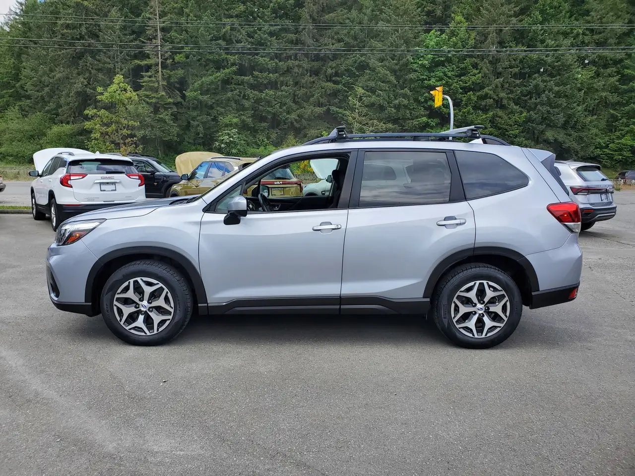 Subaru Forester photo Subaru Forester
