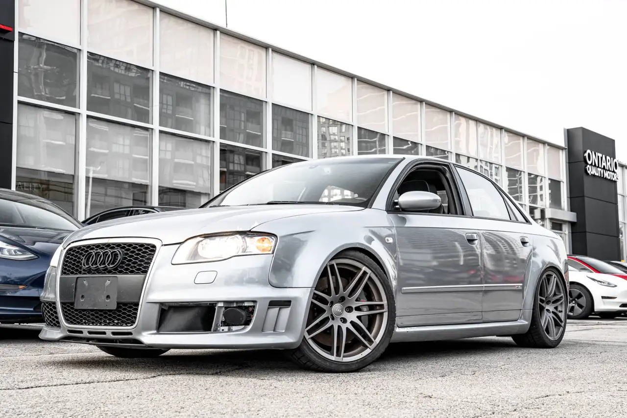Audi RS4 снимка Audi RS4