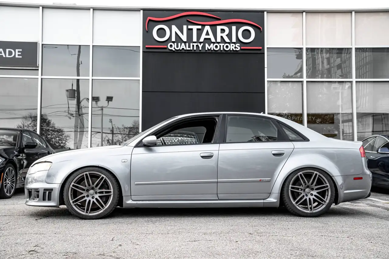 Audi RS4 снимка Audi RS4