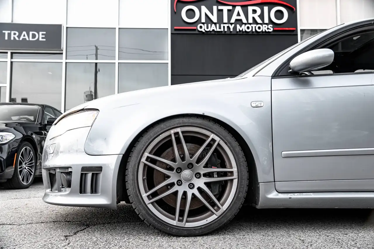 Audi RS4 снимка Audi RS4