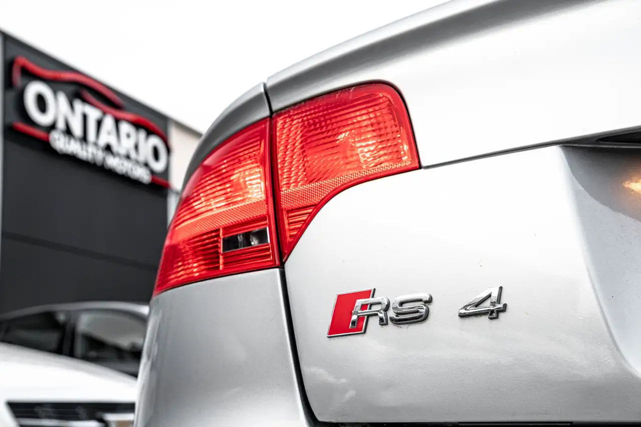 Audi RS4 снимка Audi RS4