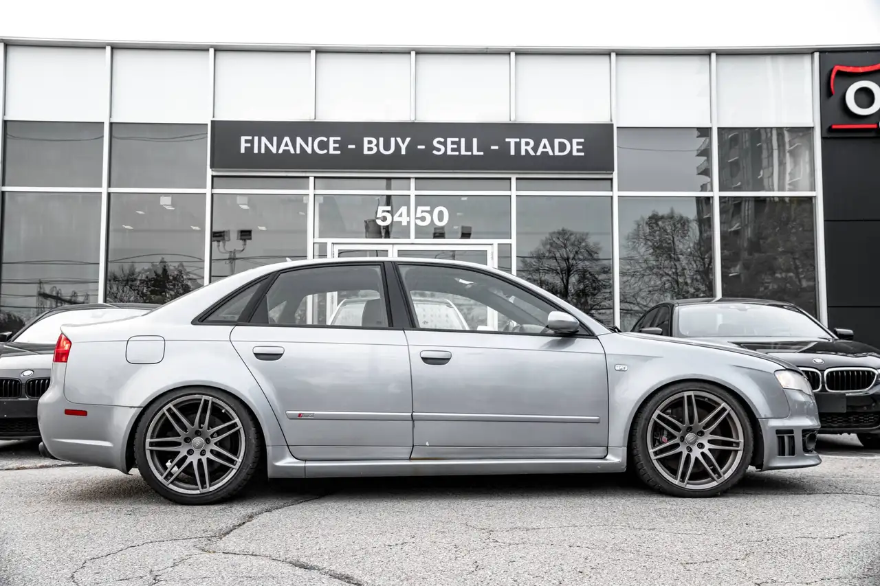Audi RS4 снимка Audi RS4