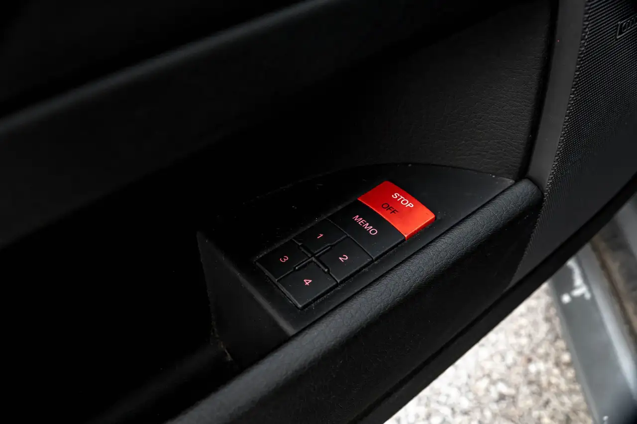 Audi RS4 снимка Audi RS4