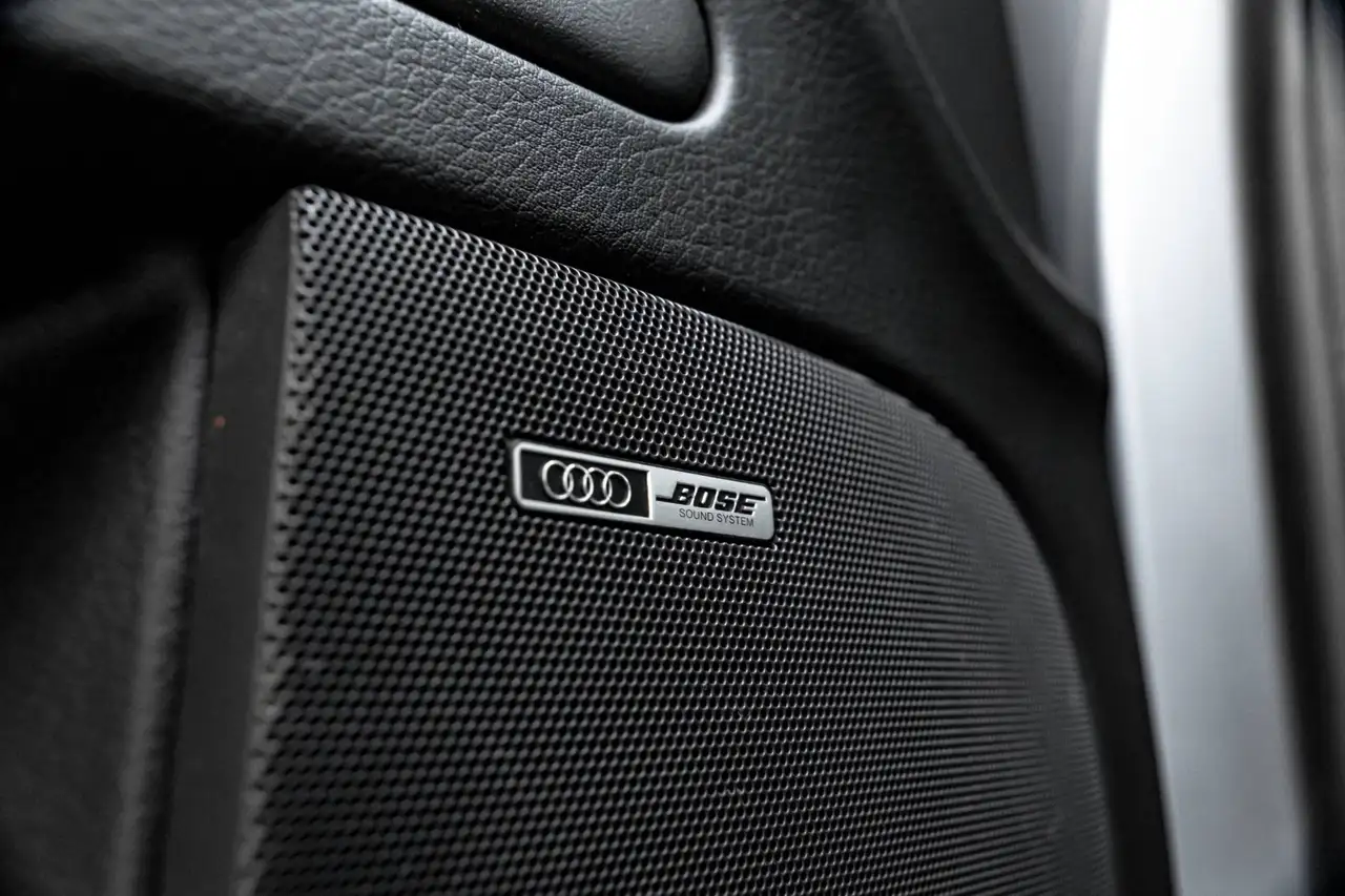 Audi RS4 снимка Audi RS4