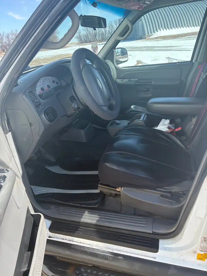 Ford Explorer Sport Trac fotografie Ford Explorer Sport Trac